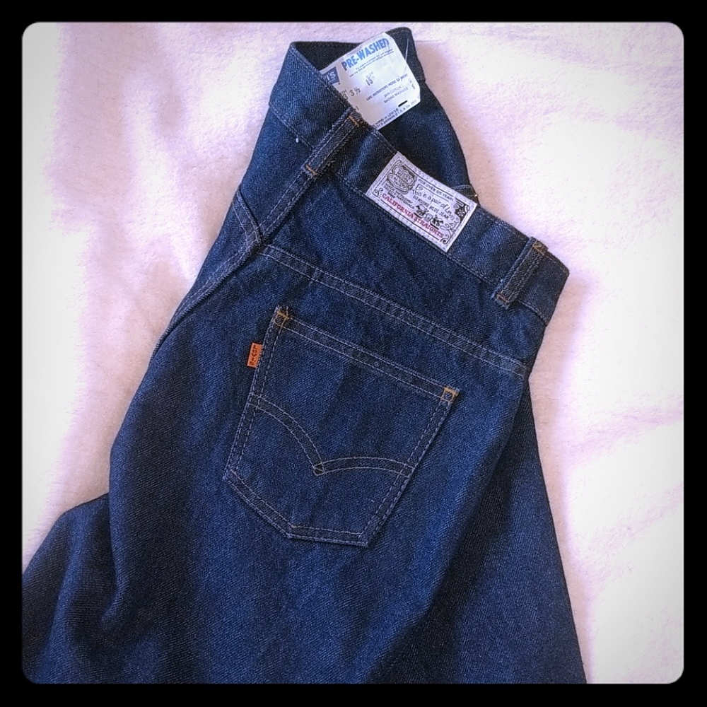 NWT Levi California Straights, orange tab, size 15